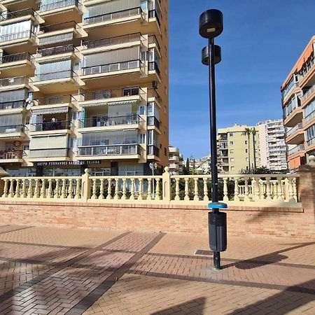 Fuengirola Frente Al Mar Apt Exterior foto